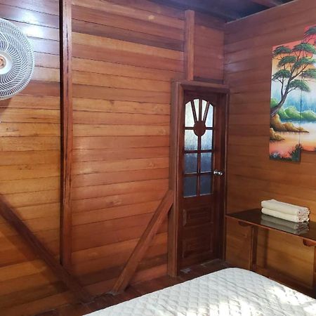 Quinta Primavera - Hosteria Campestre Nueva Loja Exteriör bild