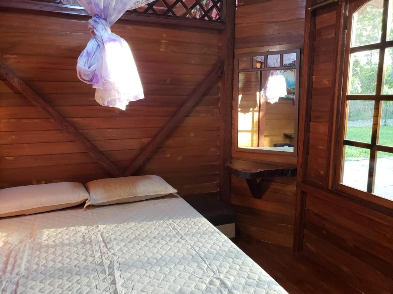 Quinta Primavera - Hosteria Campestre Nueva Loja Exteriör bild